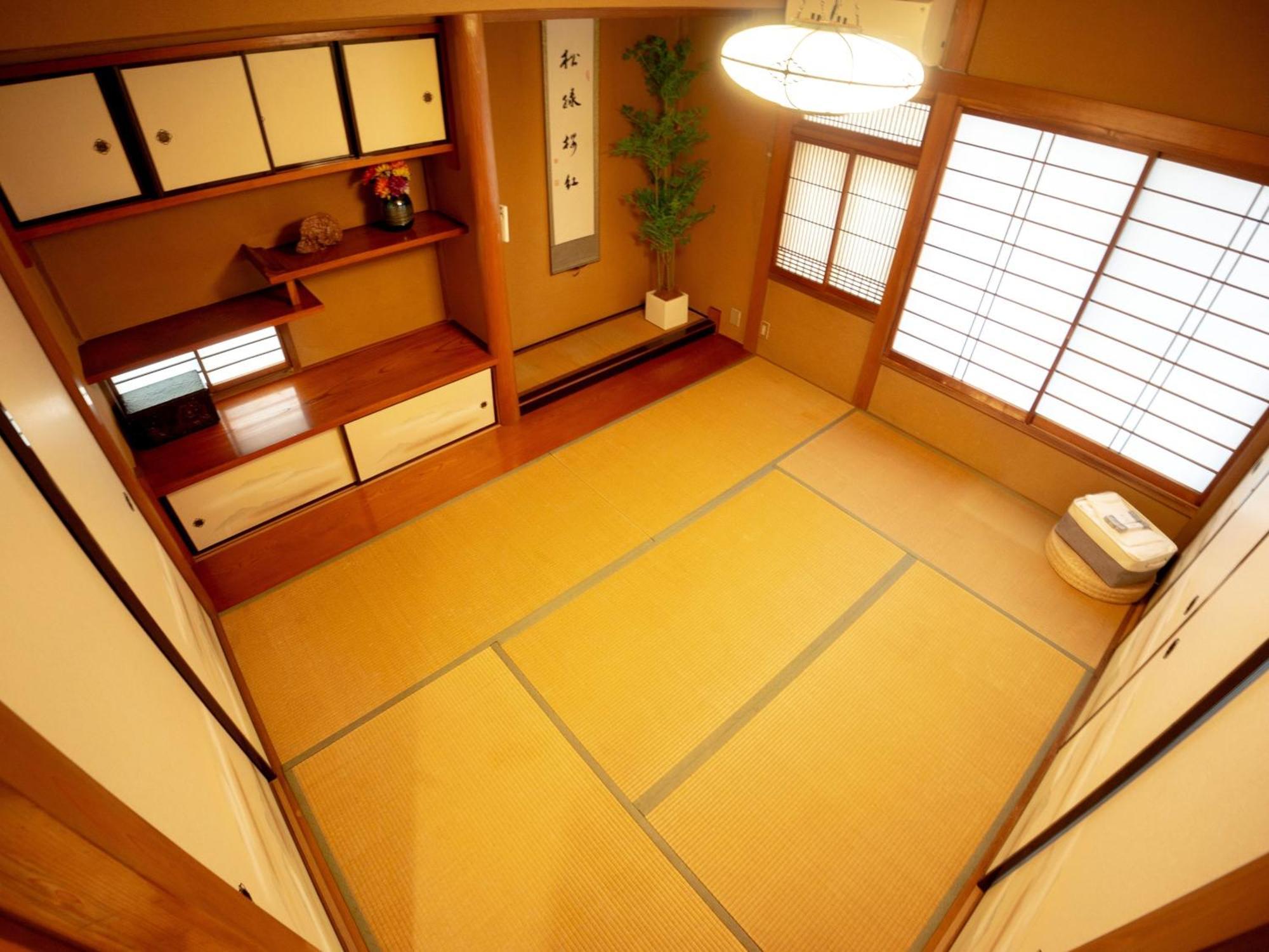 Family Or Business Travel 20 Percent Off 20 Guests 144Sqm Free Ikebukuro Shuttle 2 Kitchens Bathrooms 4 Bedrooms Tokyo Exterior photo